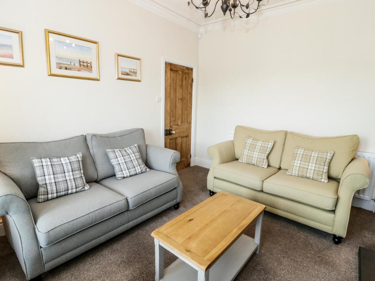 Min Y Don Villa Colwyn Bay Exterior photo